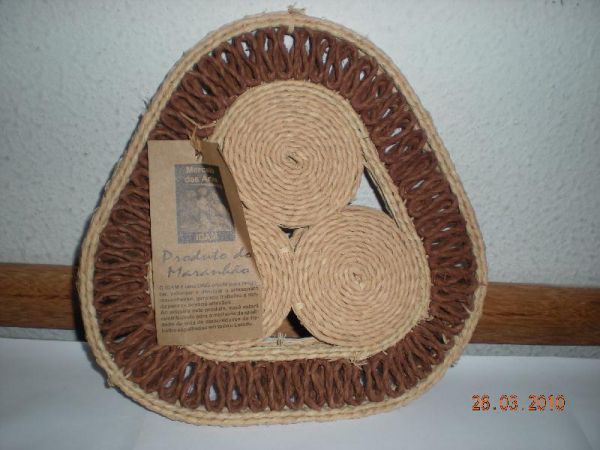 02 PORTA PRATOS